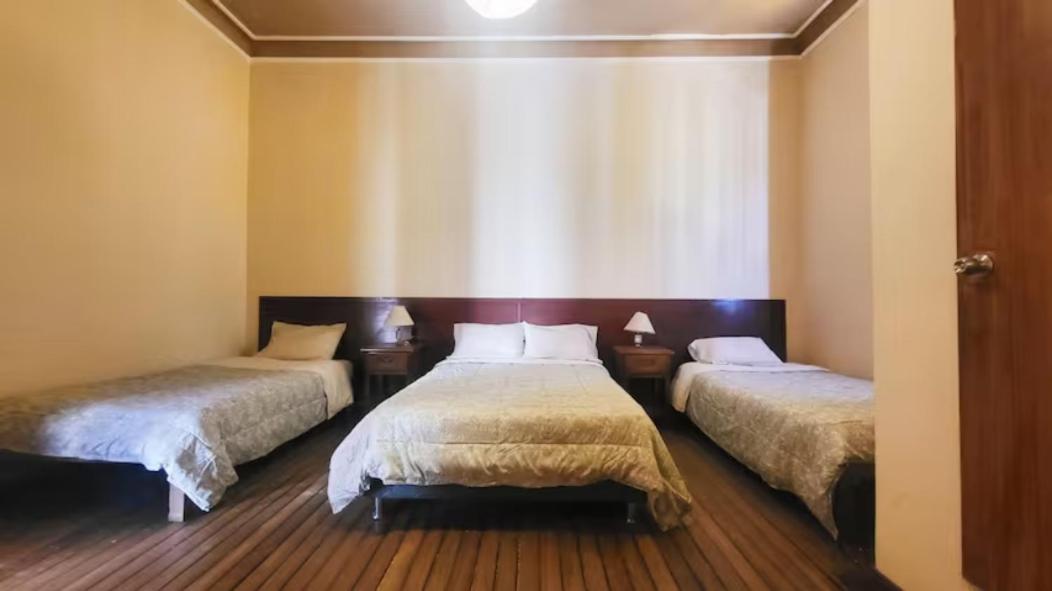 Inka Roots Hostel อาเรกิปา ภายนอก รูปภาพ