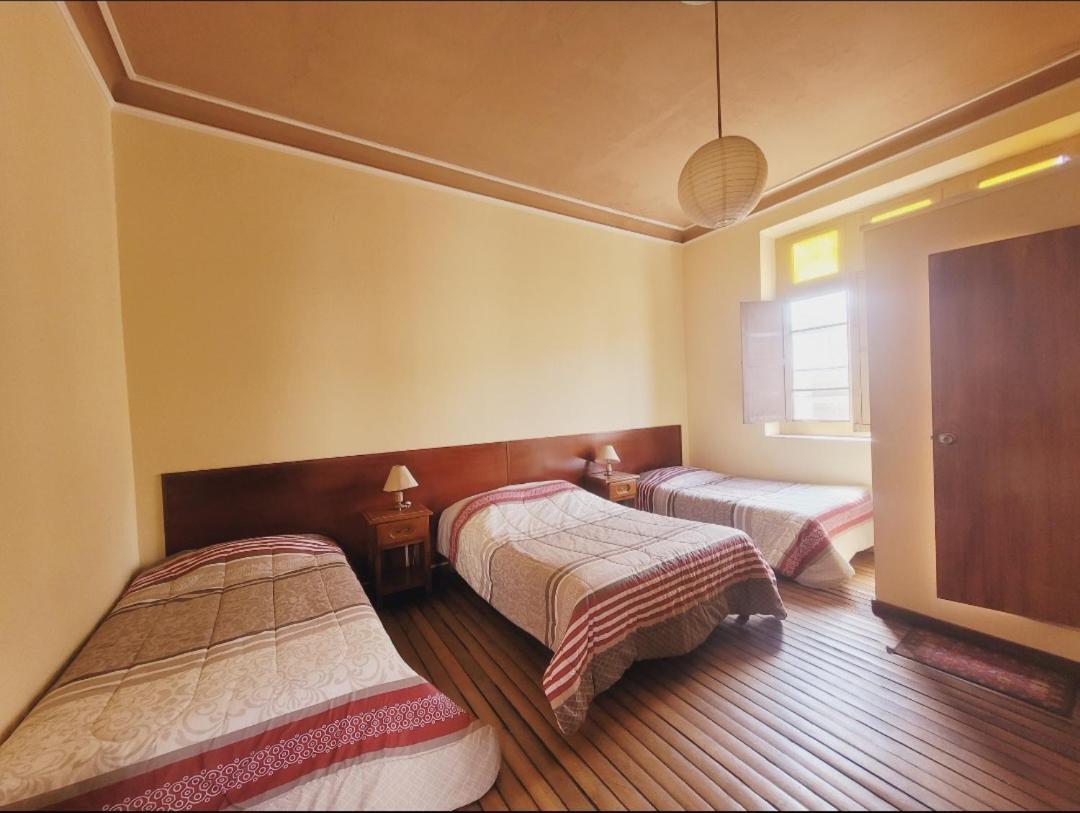 Inka Roots Hostel อาเรกิปา ภายนอก รูปภาพ